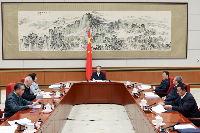 李克強(qiáng)主持召開國家能源委員會(huì)會(huì)議強(qiáng)調(diào)：保障能源穩(wěn)定供應(yīng)和安全，增強(qiáng)綠色發(fā)展支撐能力
