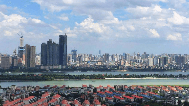 湖南省住房和城鄉(xiāng)建設(shè)廳廳長鹿山：以“共建、共治、共享”尋求城市治理“最優(yōu)解”